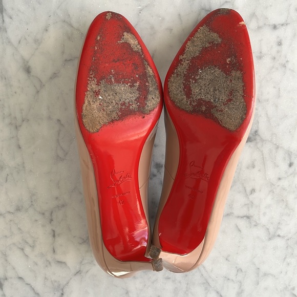 SOLD Christian Louboutin, sz42 Simple 85 Patent Leather Pumps - Picture 6 of 9